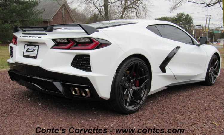 2021 Arctic White Corvette Coupe